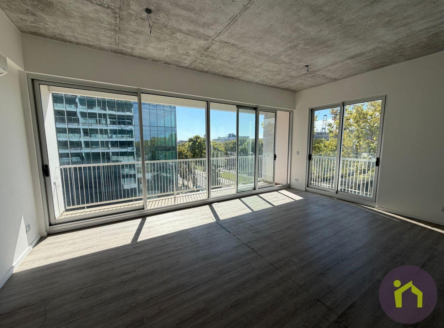 Foto de Monoambiente en venta en Retiro, Edificio Quartier con cochera y, imagen 1