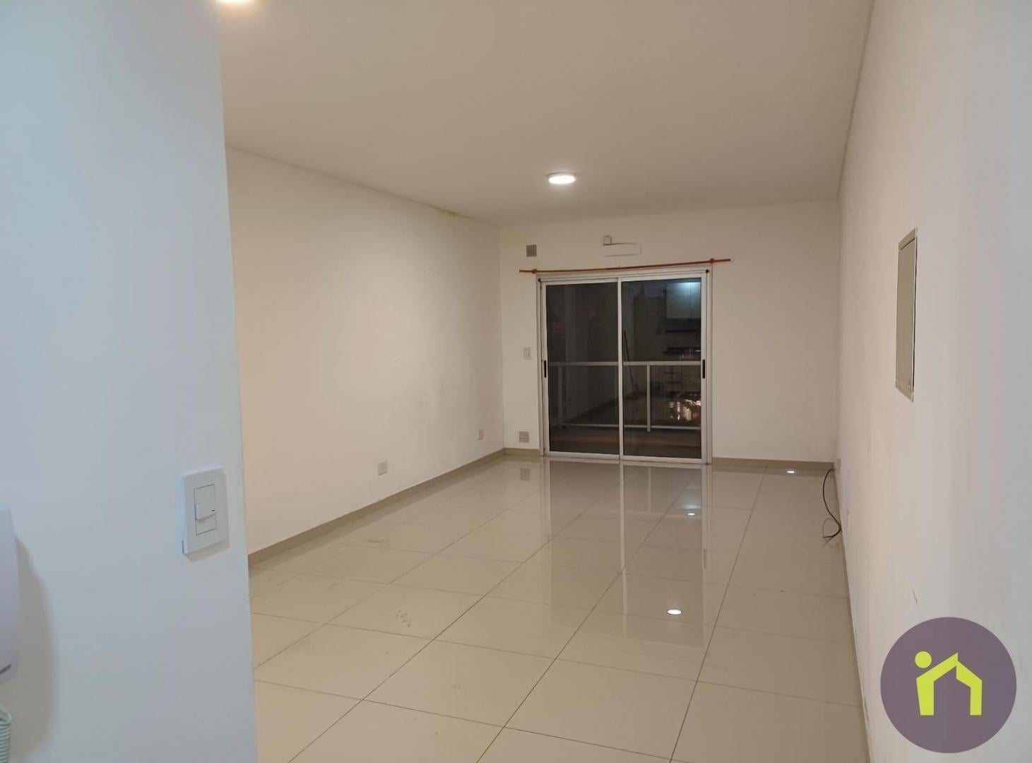 Foto de Monoambiente en venta en Villa Urquiza, apto crédito con balcón, imagen 1