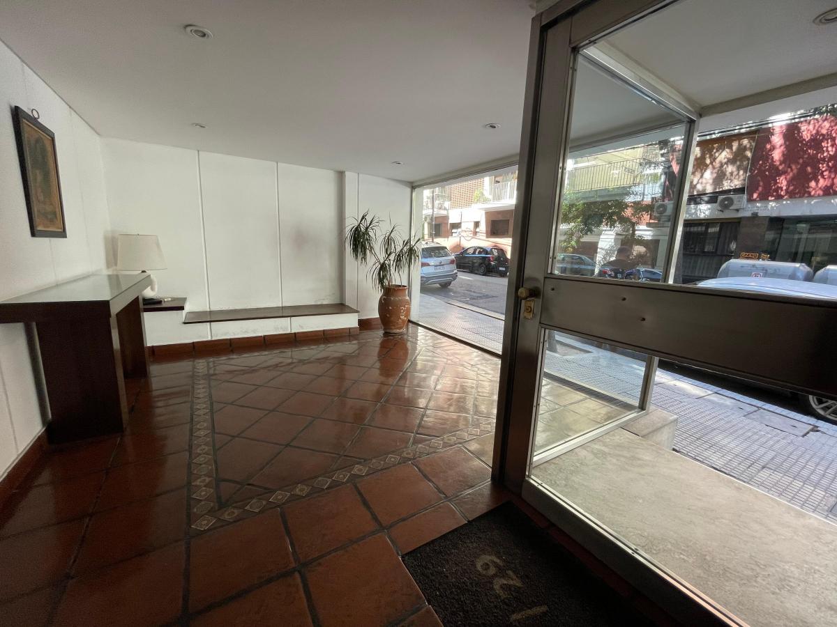 Foto de VENTA TRES AMBIENTES CON BALCON CORRIDO AL FRENTE ZONA ALTO PALERMO, imagen 3