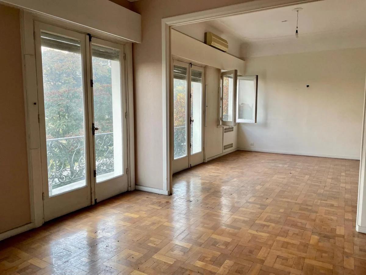 Foto de Departamento de 231 m² con 4 dormitorios en venta en Plaza San Martin, imagen 4