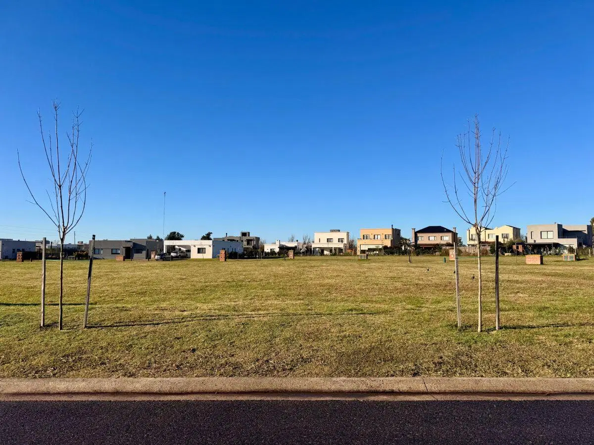 Lote en venta Santo Tomas zona Htal Austral 4