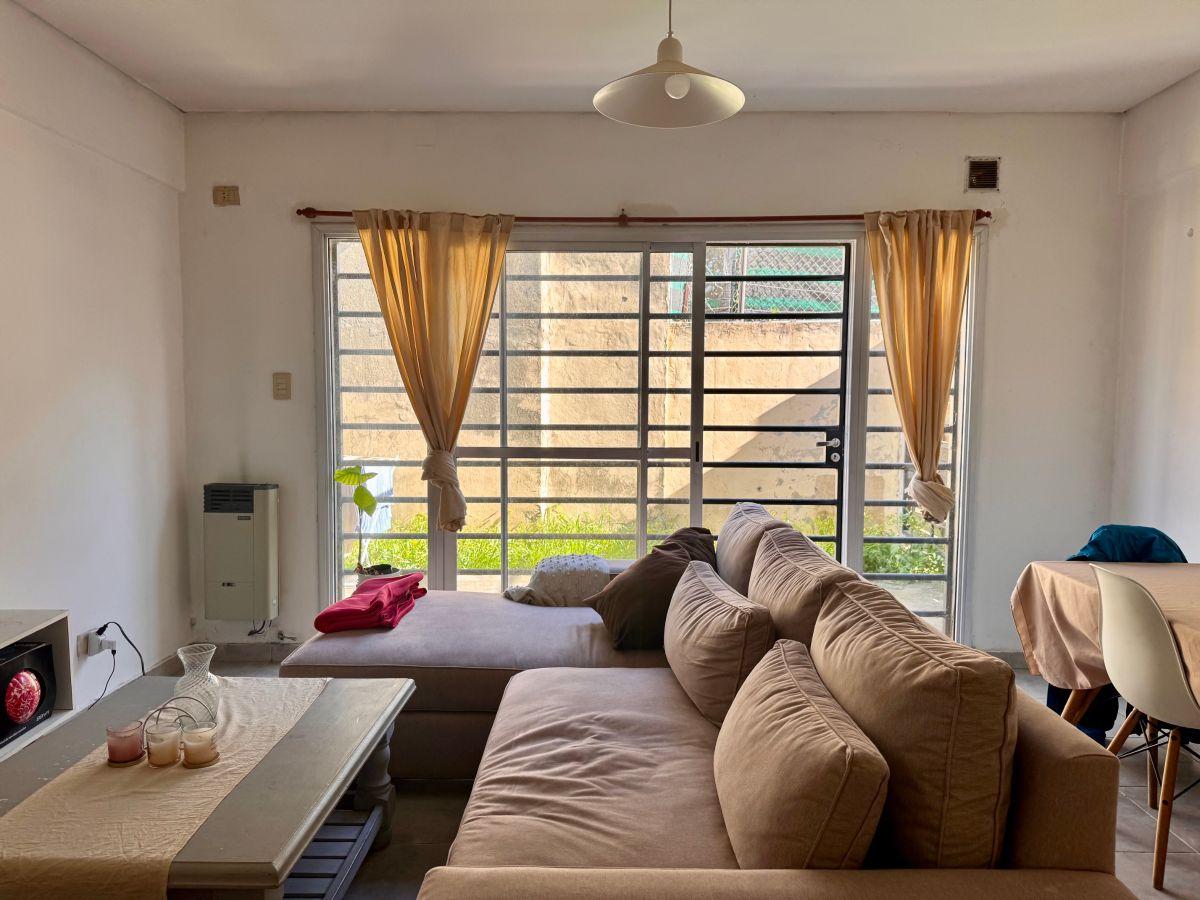 Foto de Venta departamento 2 ambientes con Patio en Pilar, imagen 1