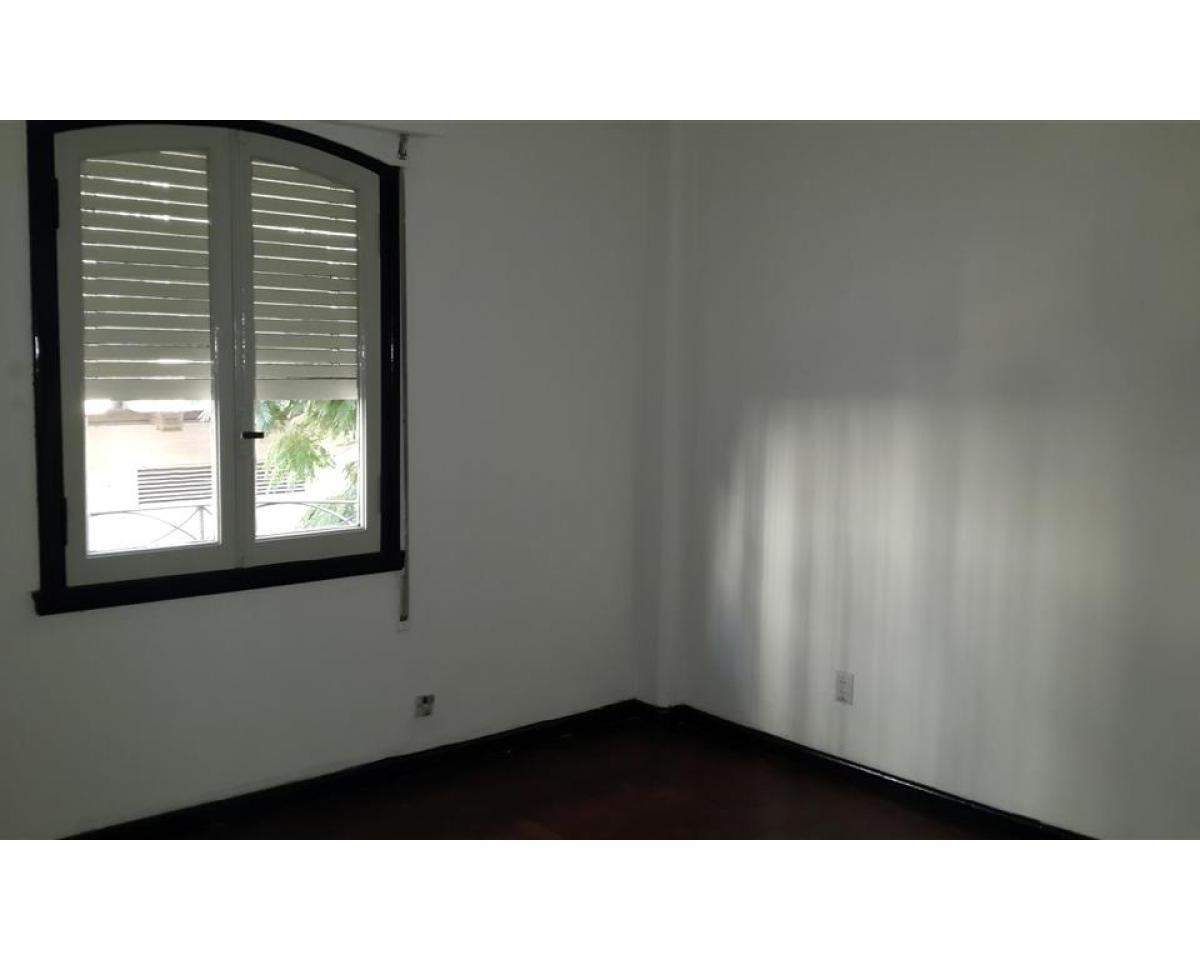 Centro. 2 Dorm. Terraza de Uso Exclusivo! Excelente! 2