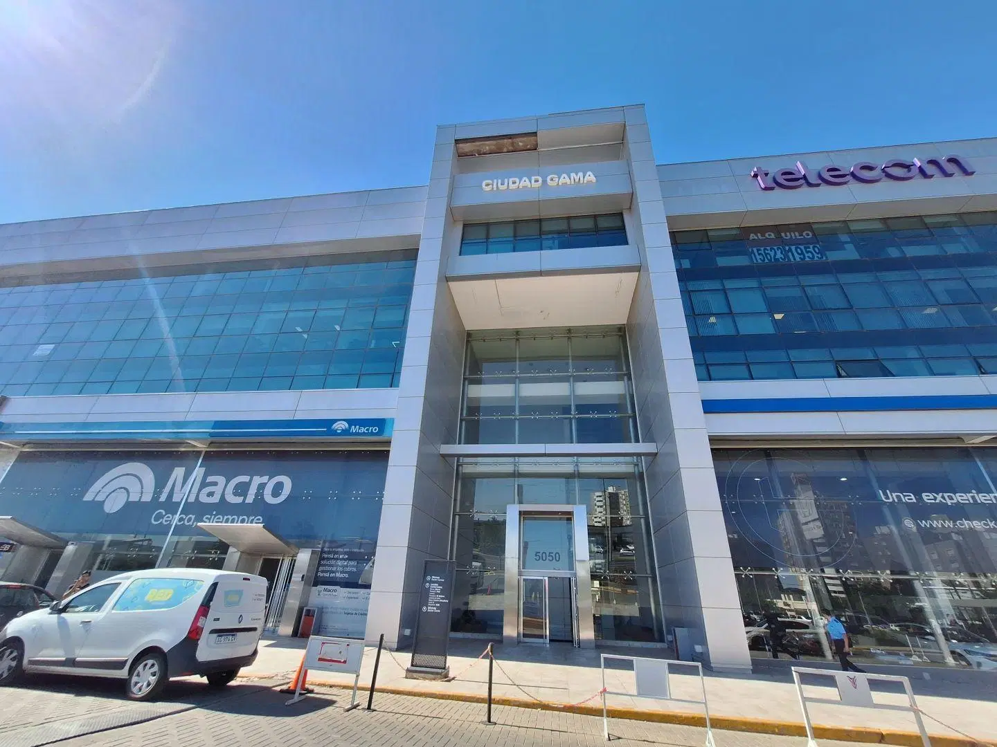 Oficina . | Av Colon al 5000 5