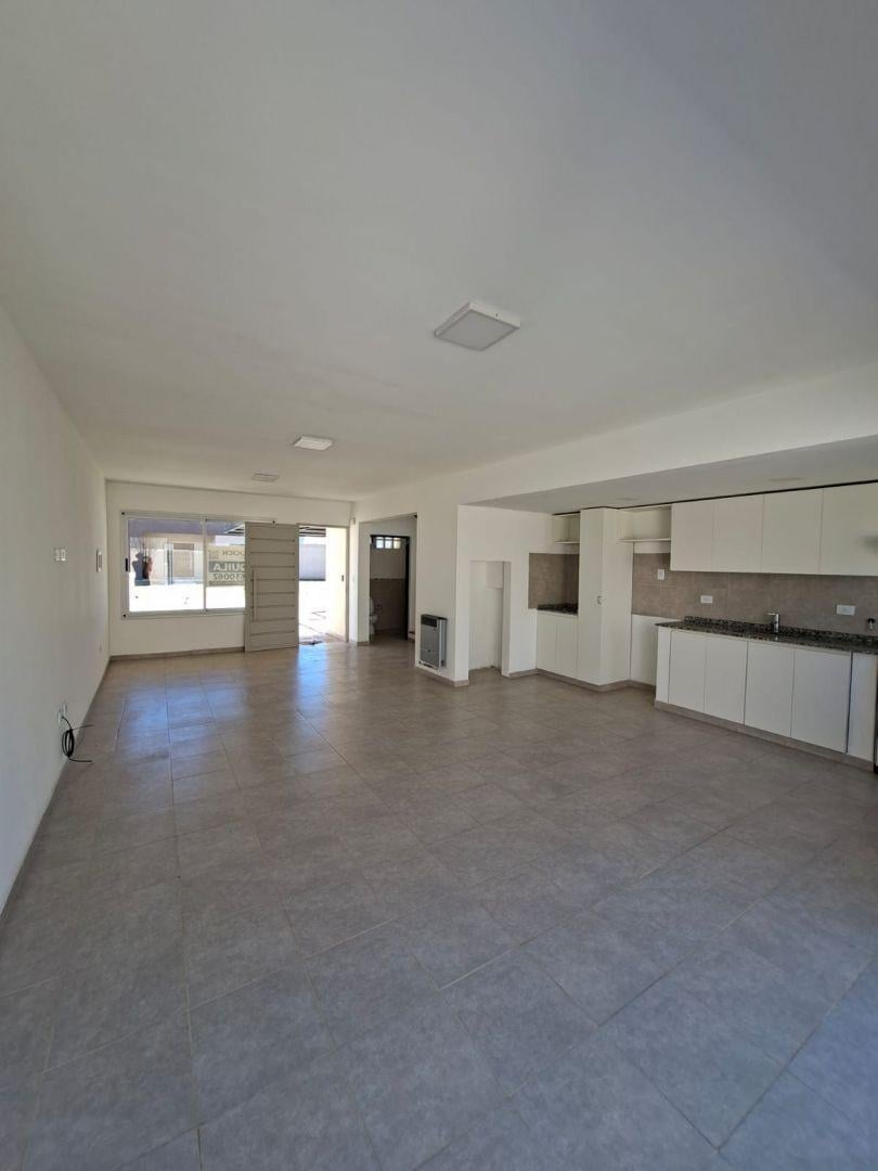 Foto de Colinas de Manantiales - 3 dorm - MUY LINDO!!!!!, imagen 1