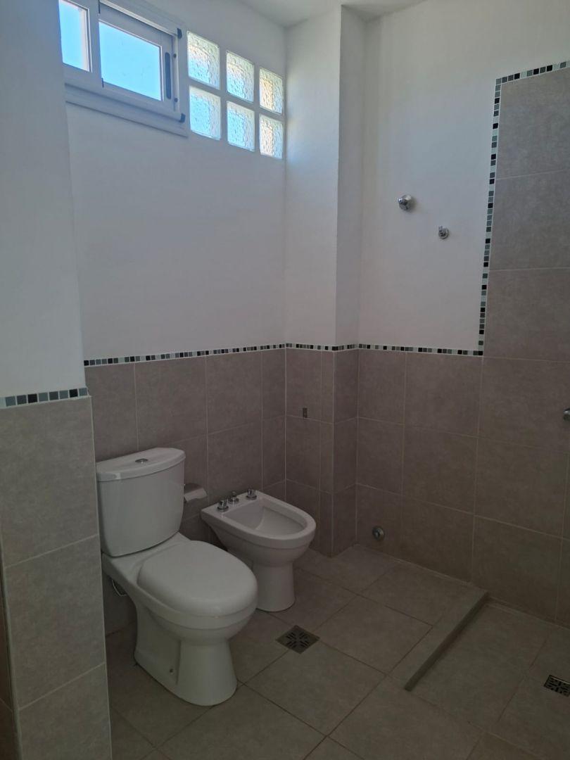 Foto de Colinas de Manantiales - 3 dorm - MUY LINDO!!!!!, imagen 2