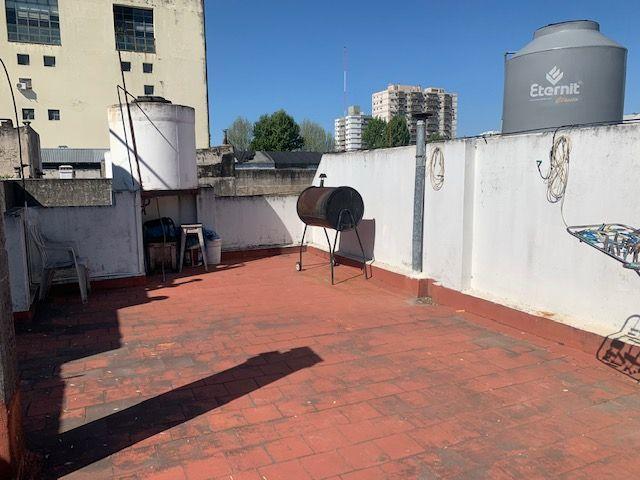 Casa 4 Amb. con Terraza y Cochera 5