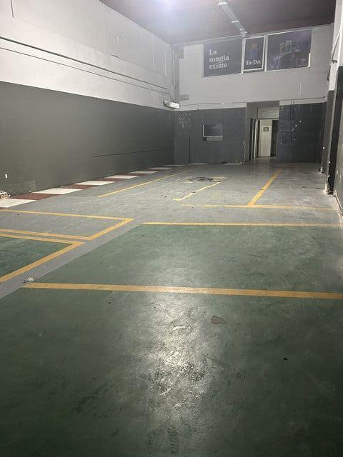 Foto de Alquiler Local Comercial - Belgrano, imagen 2