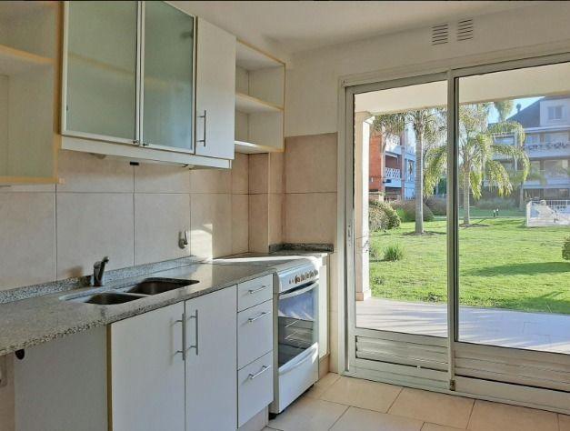 Foto de Condominio Tortugas I Pilar - Departamento 4 ambientes + 2 cocheras, imagen 4