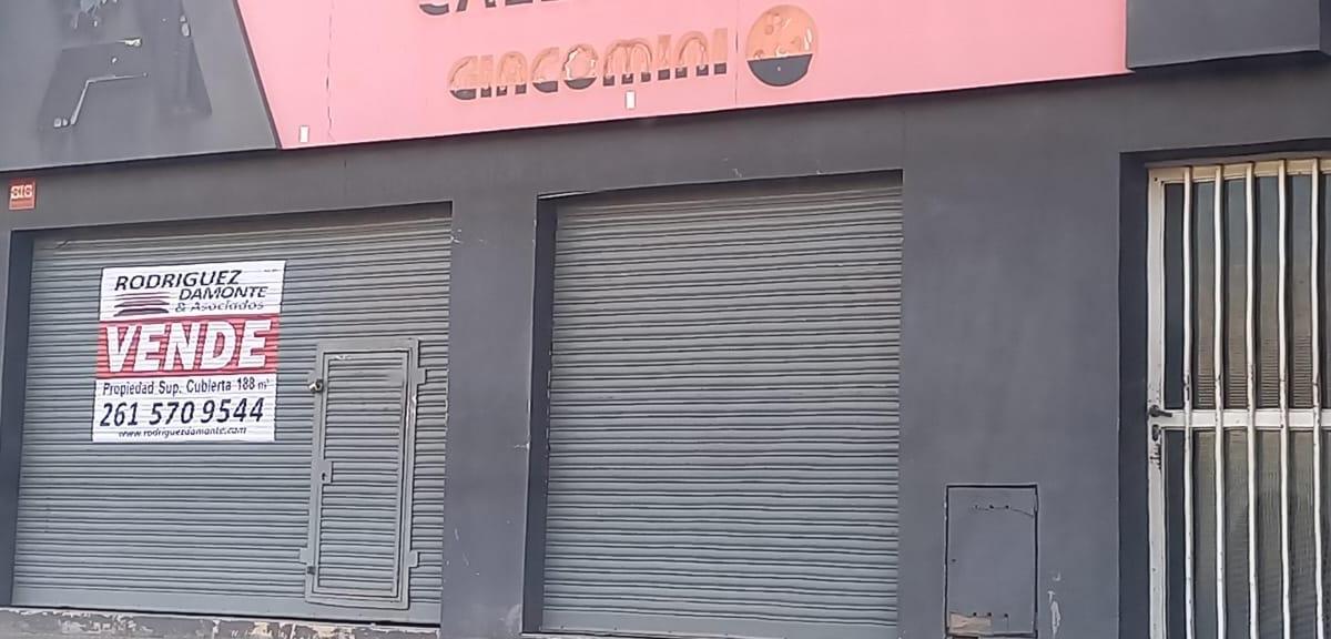 Venta Local Comercial Oficina Departamento Ingreso a Mendoza Frente Al Nudo Vial 2