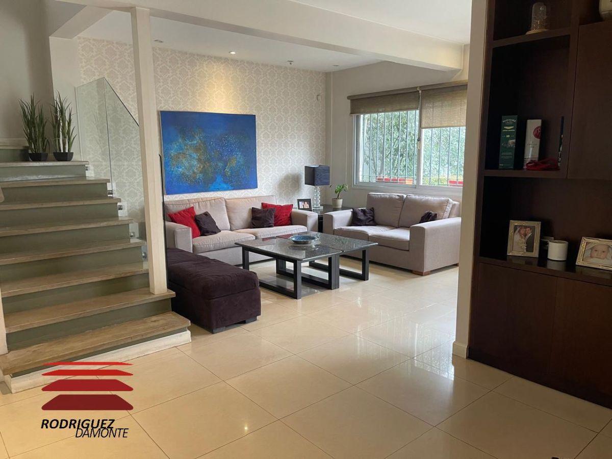 Foto de Alquiler Casa Premium en Alto Dorrego 3 Plantas y 3 Suites, imagen 1