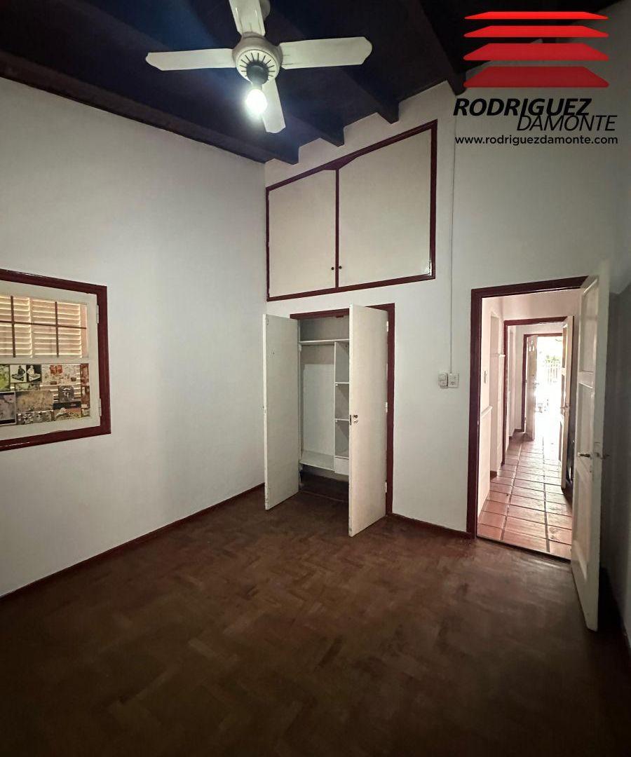 Foto de Casa en alquiler en Sexta Sección | Dos dormitorios y amplio patio, imagen 4