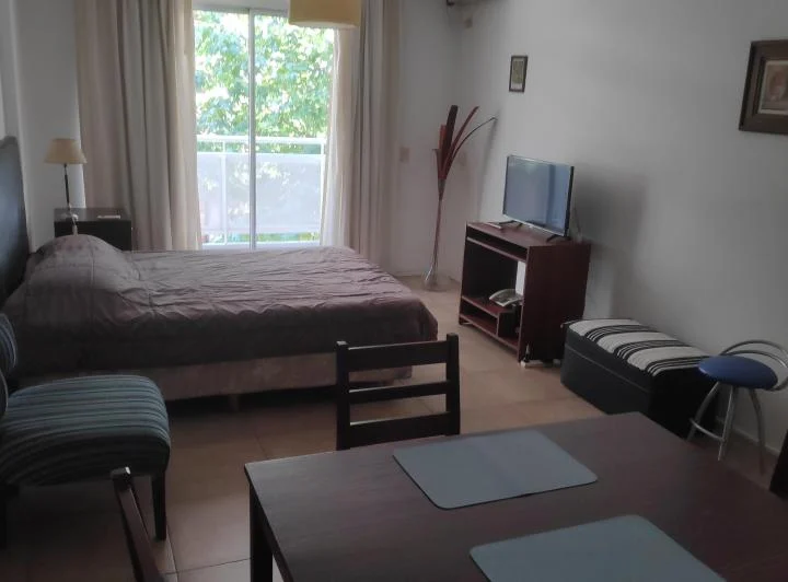 GOROSTIAGA Y AV CABILDO. 1 AMBIENTE AMOBLADO. PISCINA, LAUNDRY, BALCON, AIRE 1