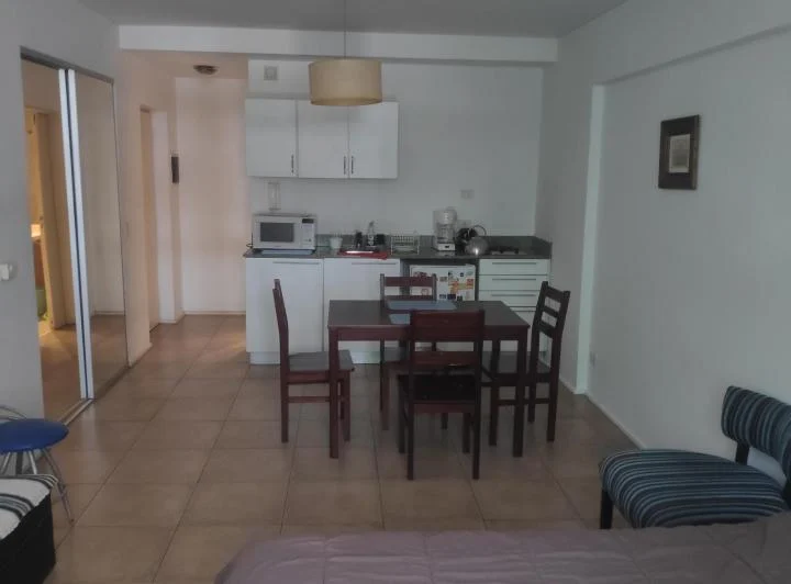 GOROSTIAGA Y AV CABILDO. 1 AMBIENTE AMOBLADO. PISCINA, LAUNDRY, BALCON, AIRE 5
