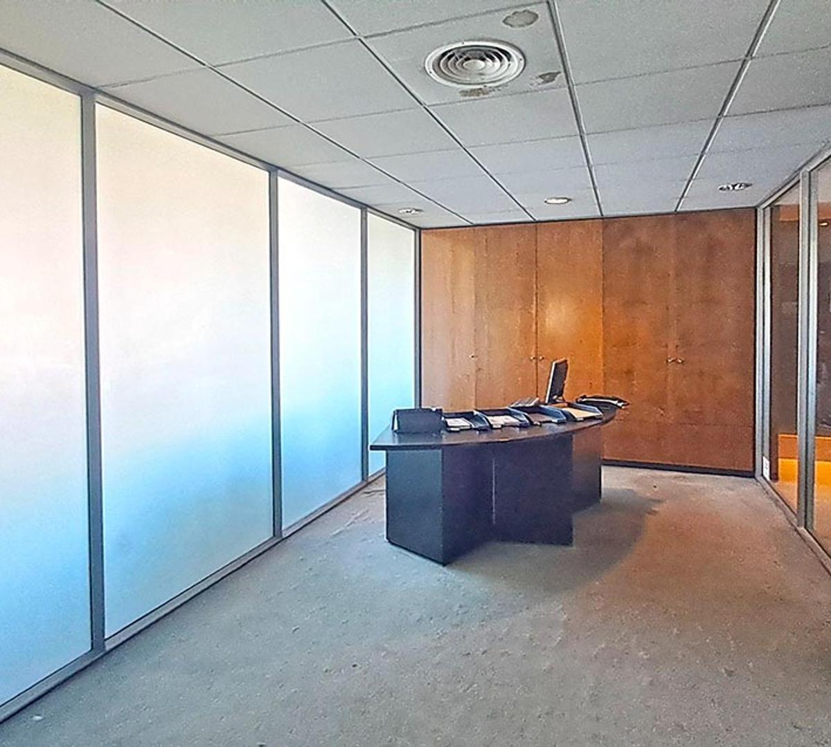 Foto de VENTA DE OFICINAS EN DUPLEX - PISOS 10 Y 11 - CERRITO AL 800, imagen 4