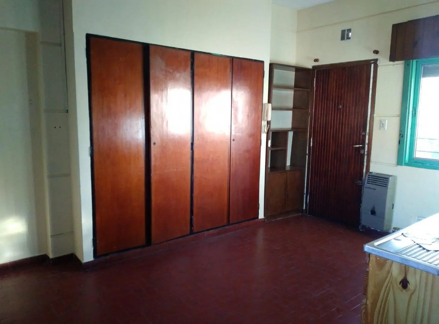 Departamento 2 ambientes con patio 5