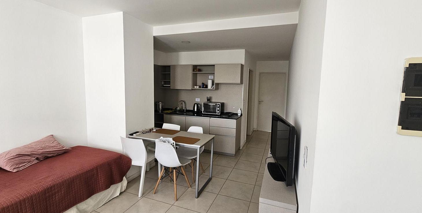 Foto de Venta de departamento dos ambientes con cochera y amenities., imagen 1