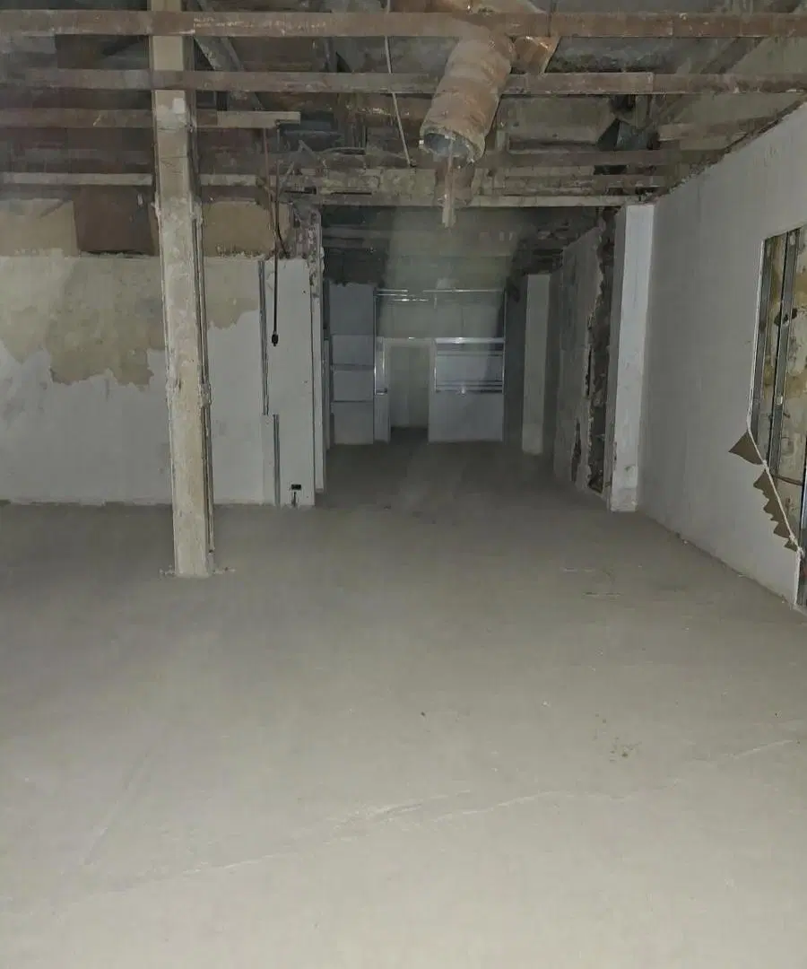 Edificio ComercialOportunidad Premium para Inversores: Gran Inmueble en Lote Propio en el Corazón de 5