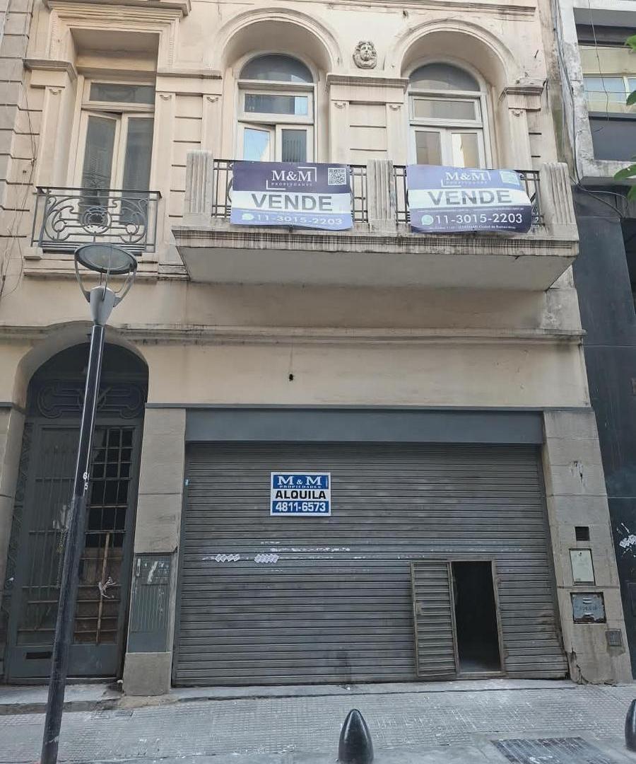 Edificio ComercialOportunidad Premium para Inversores: Gran Inmueble en Lote Propio en el Corazón de
