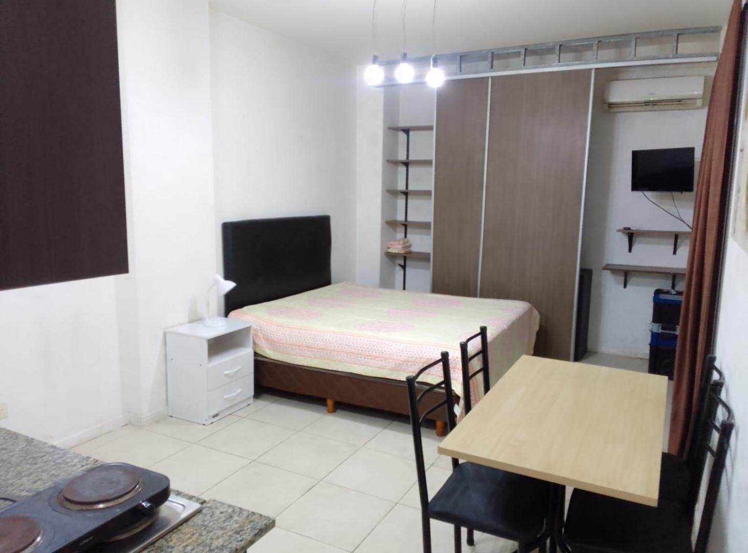 Foto de Departamento en zona de Facultades con patio, imagen 3