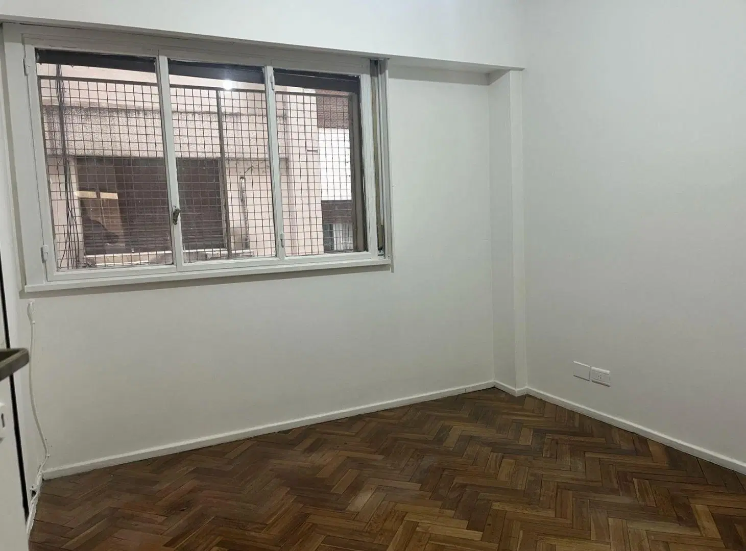 Departamento de 3 ambientes con dependencia en Recoleta 3