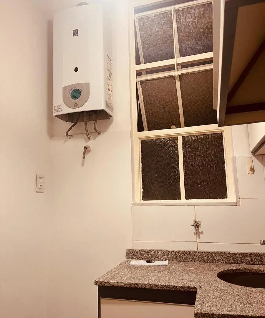 Departamento en venta de dos ambientes en Recoleta 5