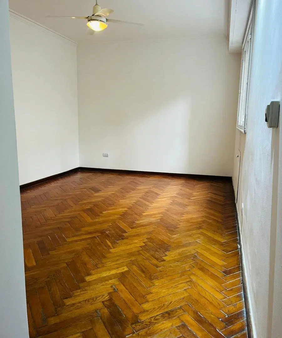 Departamento de dos ambientes en alquiler en Recoleta 2
