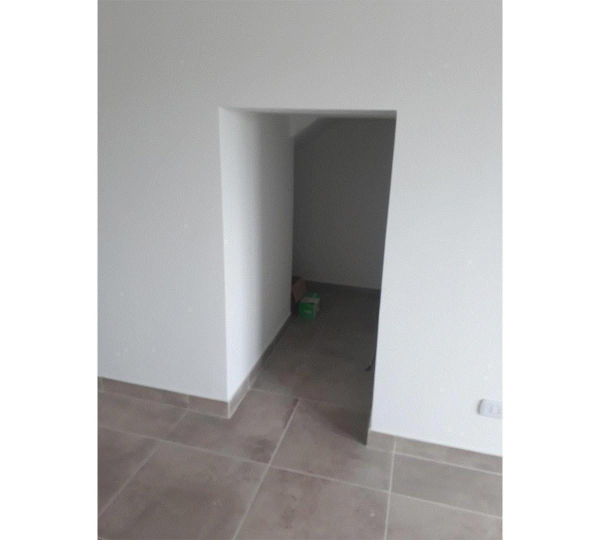 Monoambiente Amplio con Balcón 1