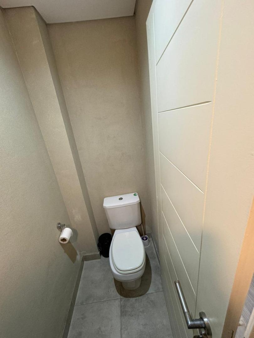 Departamento Amplio 2 Ambientes en 6ºto Piso, 58 m² Cub. Sum 4
