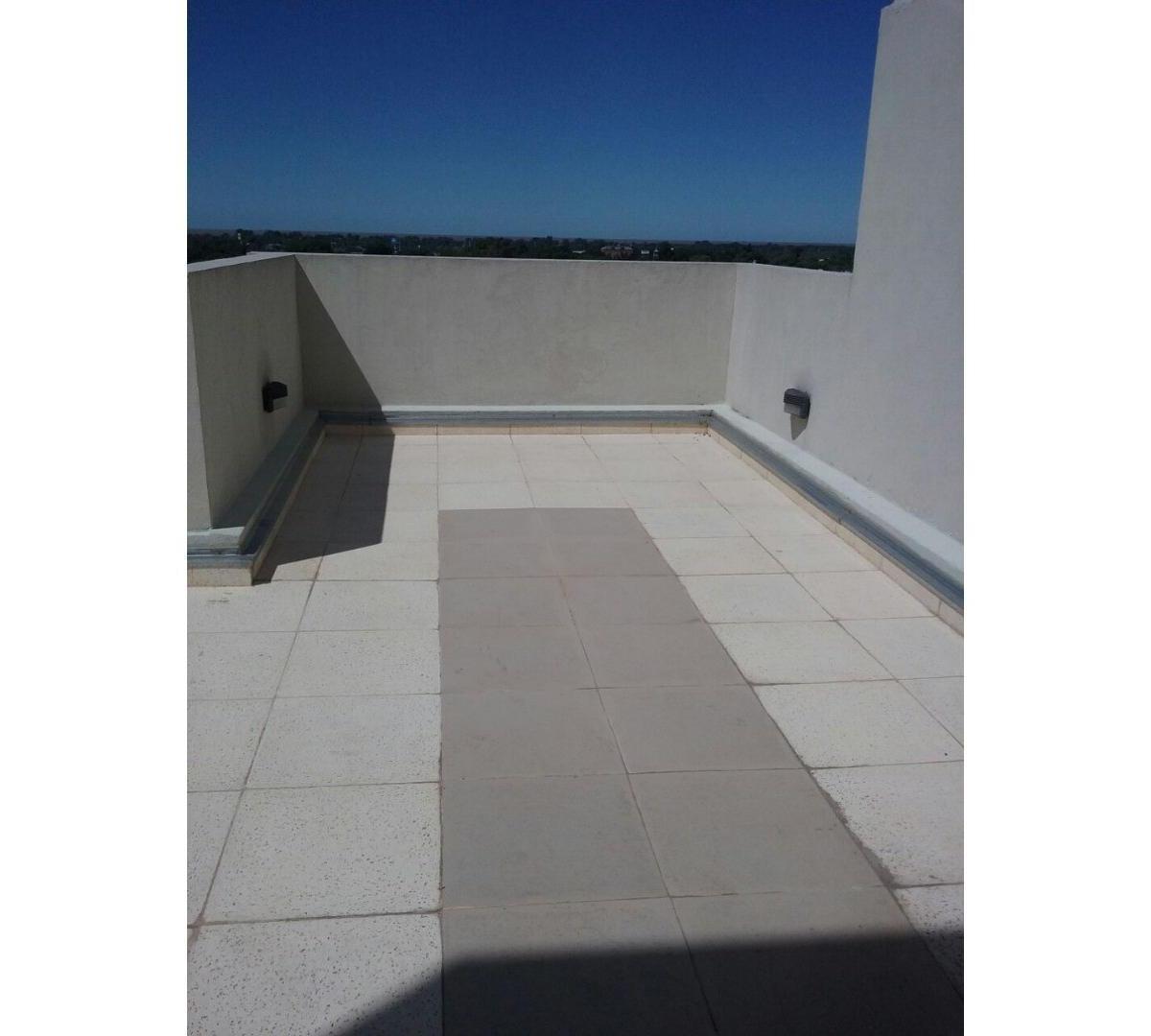 Retasado! Apto Credito. Piso 4 Ambientes, Cochera Doble. 3