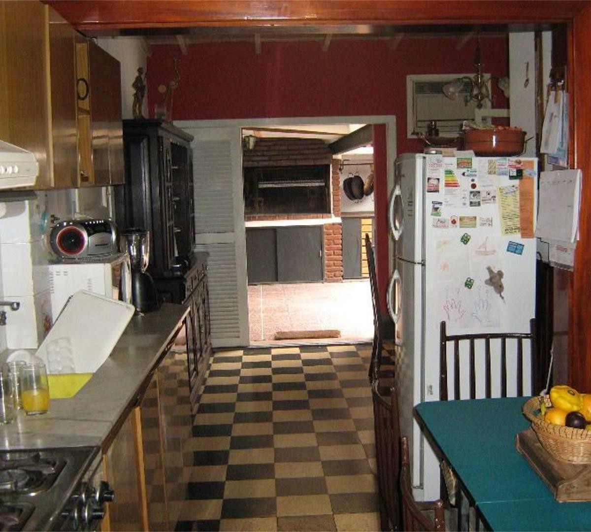 Casa, 3 Dorm., Entrada Varios Autos, Patio 5