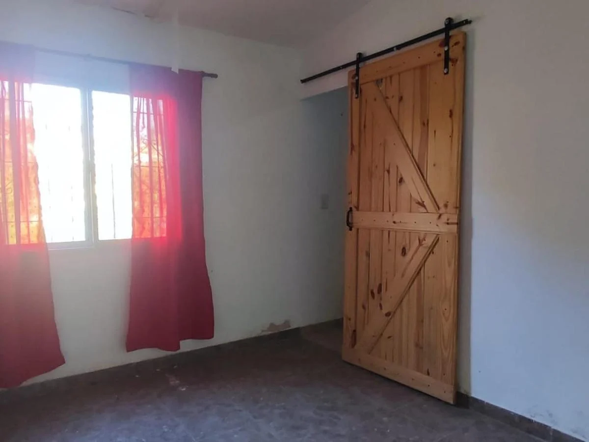 Casa 3 Ambientes con Lote 4
