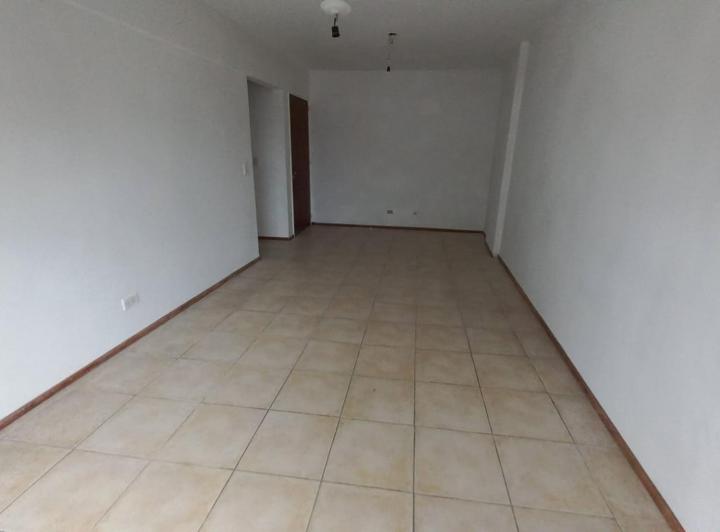 Departamento 2 ambientes - Quilmes Centro 5