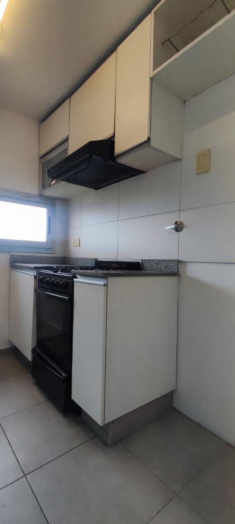 Foto de ALQUILER 2 amb. con 2 balcones, Quilmes, imagen 4