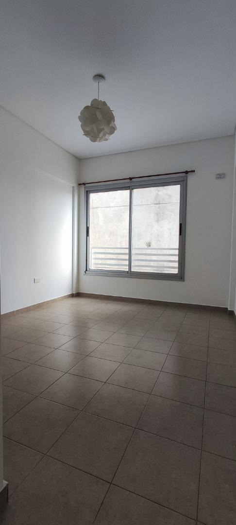 Foto de Alquiler depto 2 ambientes en el corazon de Berazategui, imagen 3