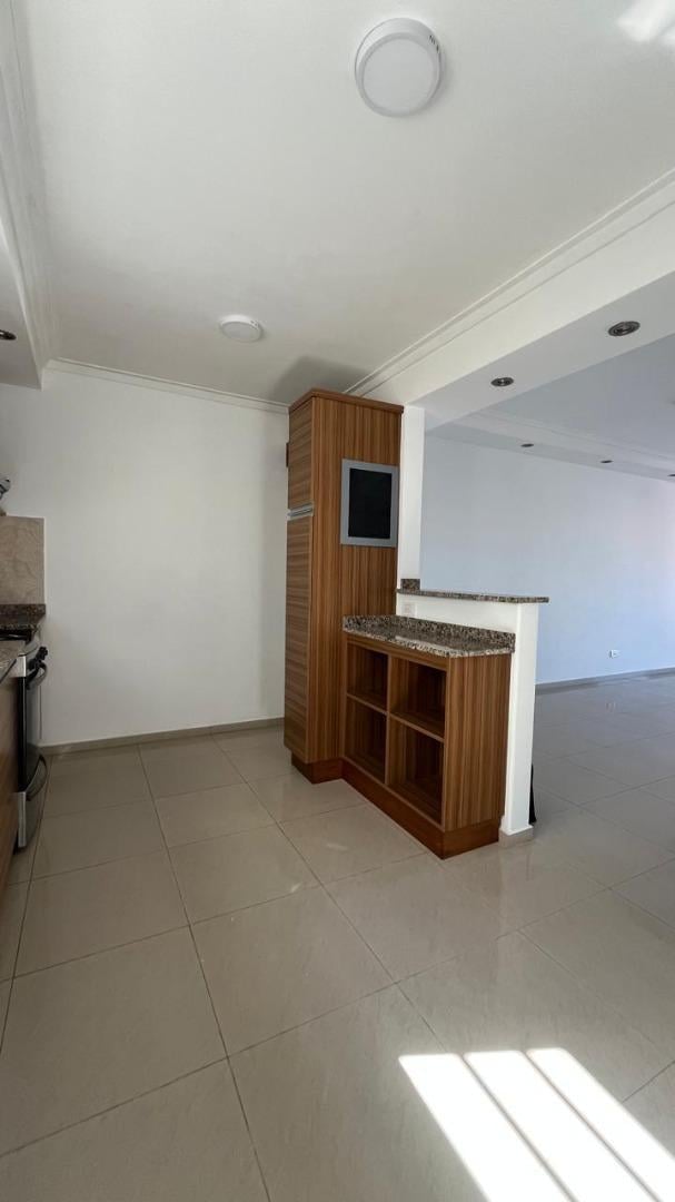 Foto de ALQUILER, hermoso depto. 2 ambientes con cochera., imagen 4