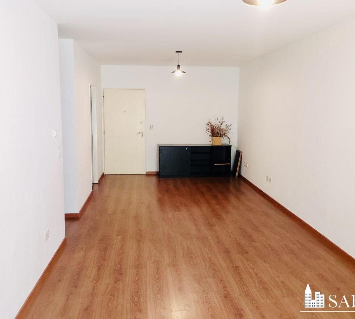 Departamento 4 Ambientes. | Av Juan B Alberdi 570 2