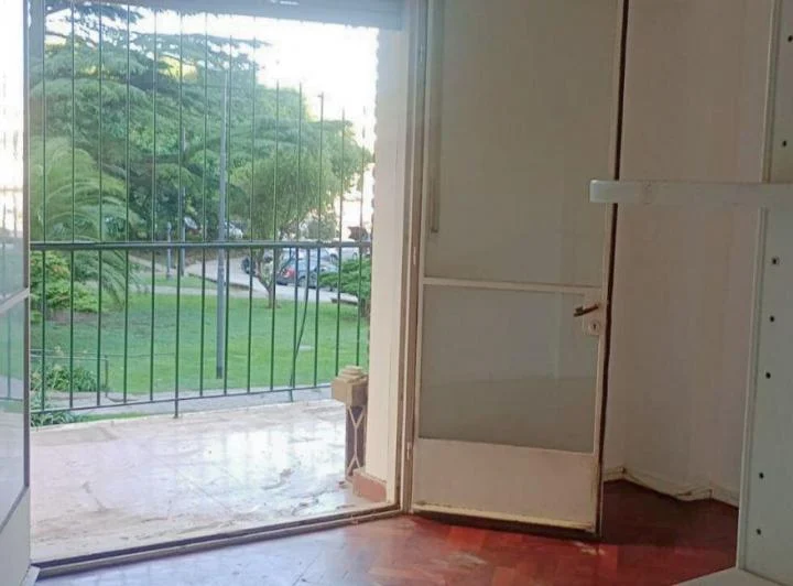 Departamento 4 ambientes. | Av. Eva Peron 1823 2