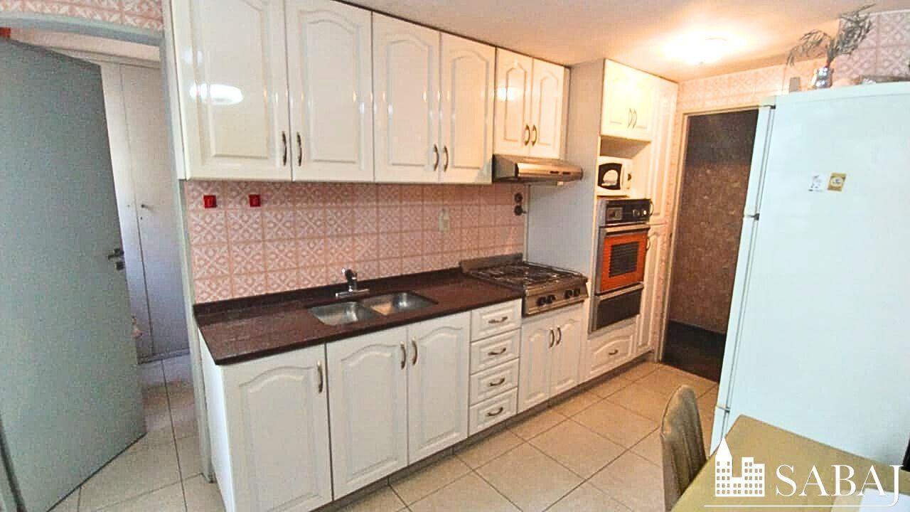 Foto de Departamento 4 ambientes. | Av Belgrano 2630, imagen 4