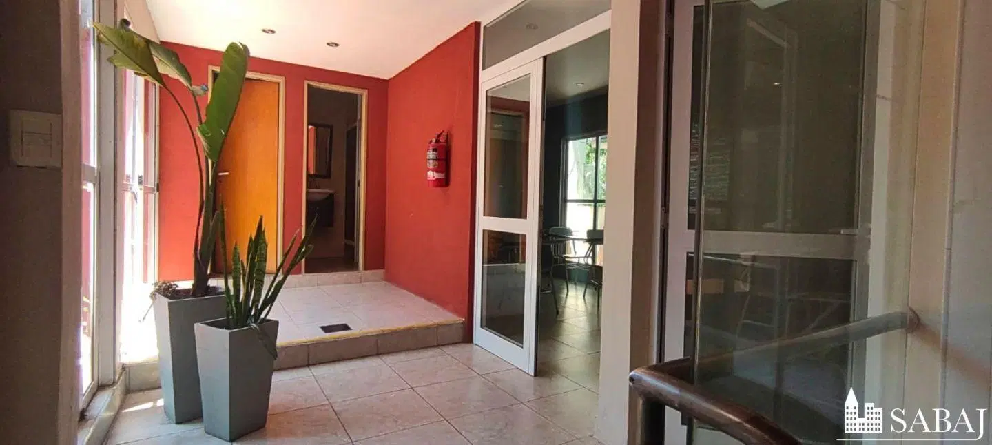 Departamento 10 ambientes 0 dormitorio. | Enrique Martínez 739 4