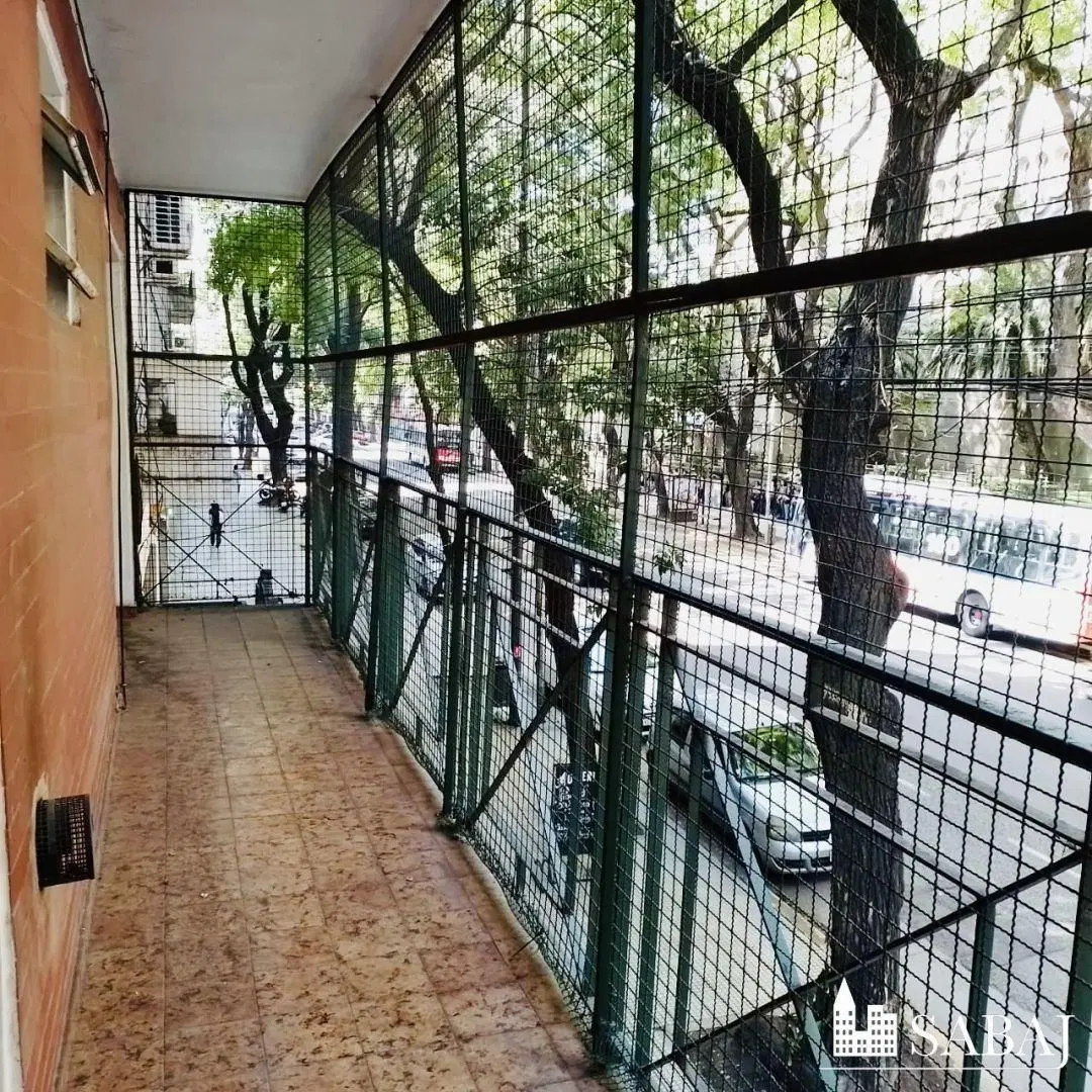 Departamento 3 ambientes. | Av Jose M Moreno 565 5