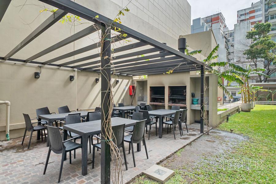 Weik Belgrano Piso Alto con Terraza Propia 2 Dorm. 2 Baños Completos Cochera 3