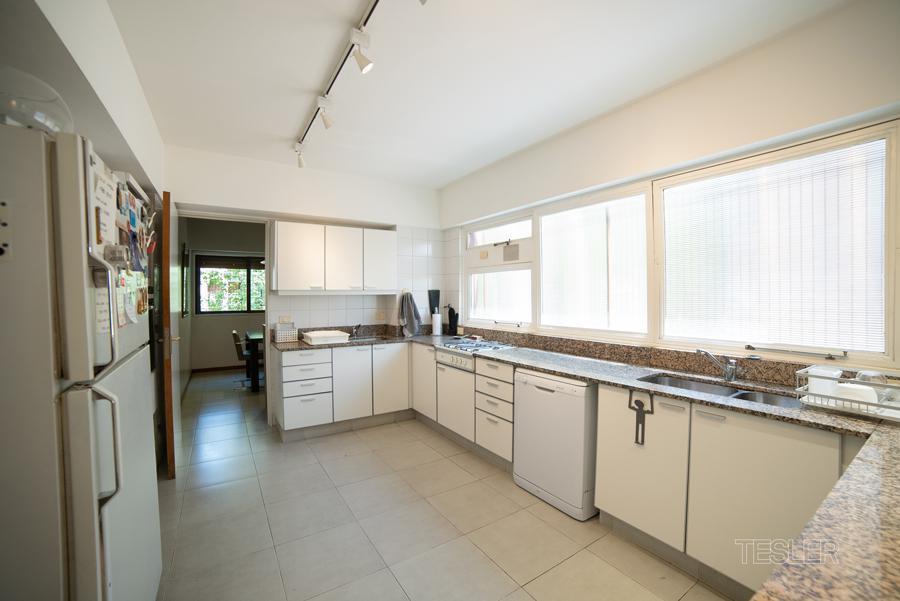 Torre Aisenson Piso 4 Dorm. 3 Baños Comp 3 Cocheras 3 de Febrero 1400 Belgrano 2