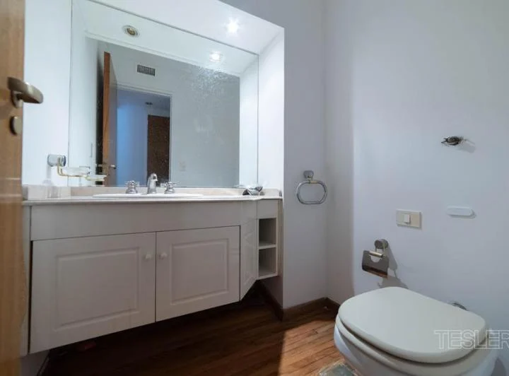 Piso patio propio 3 dormitorios en suite Escritorio Belgrano 4