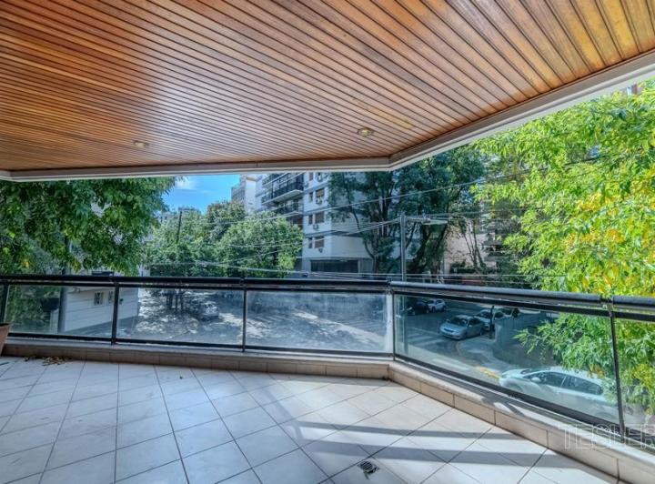 Piso patio propio 3 dormitorios en suite Escritorio Belgrano 5
