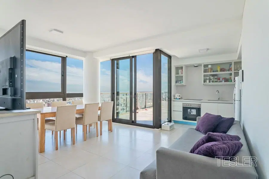 Weik Belgrano Piso alto con terraza propia 2 dormitorios 2 baños completos Cochera 2