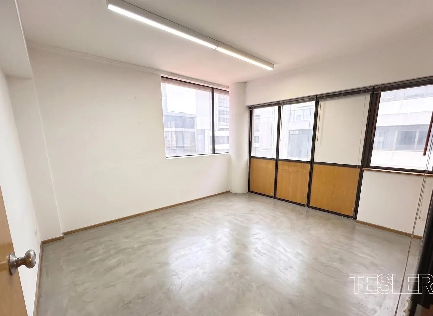 Venta Oficina Juramento Plaza Belgrano 232mts Vigilancia 24hs Cochera fija Edificio corporativo 4
