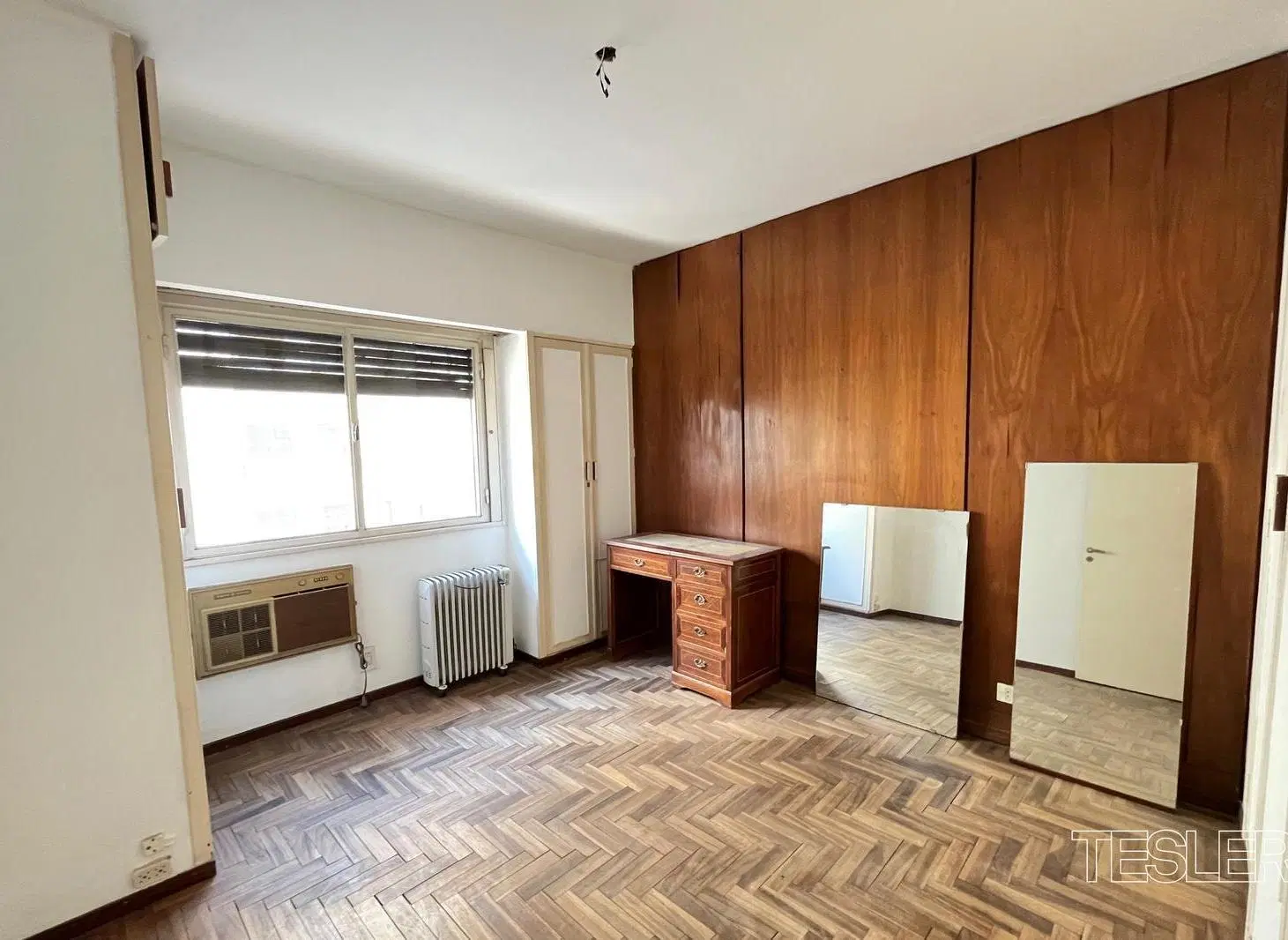Venta Departamento Belgrano muy bajas expensas 3 dormitorios Baño completo Luminoso 4