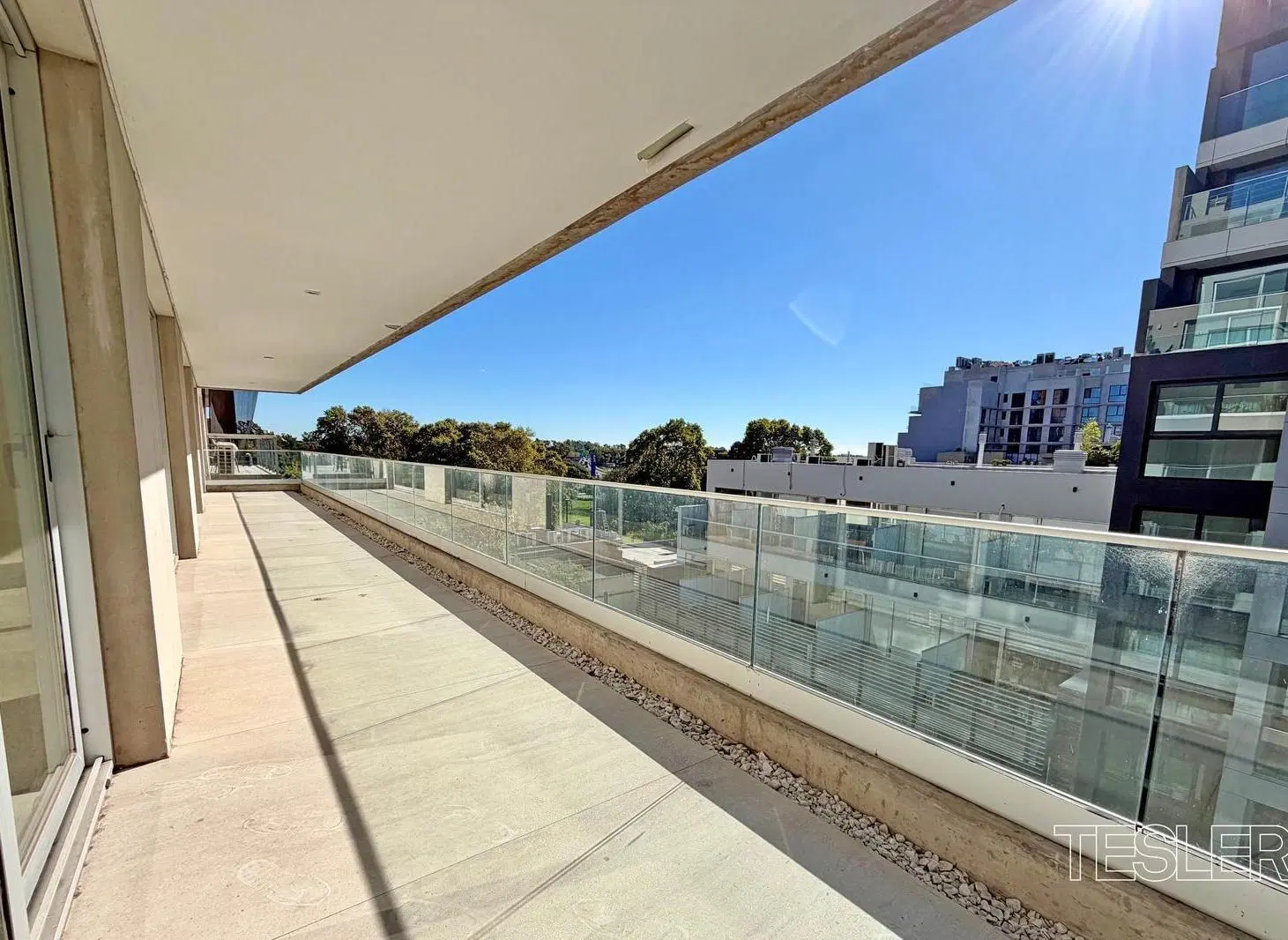 Departamento a estrenar 3 dormitorios en suite 2 cocheras fijas Full amenities Bajo Belgrano 4