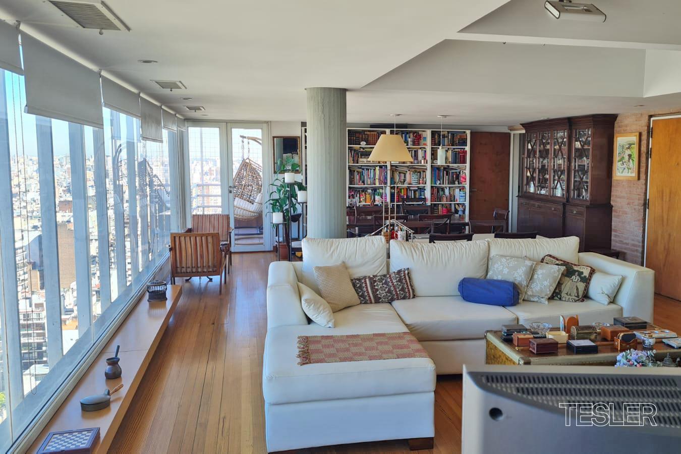Foto de Duplex en piso muy alto con excelente luz y vista 4 dormitorios Cochera, imagen 5